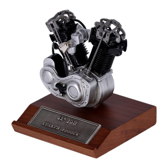 Modellino collezionabile in metallo motore 61ci 1915>1924 - immagine 3