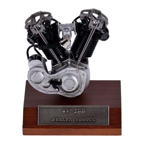 Modellino collezionabile in metallo motore 61ci 1915>1924 - immagine 2