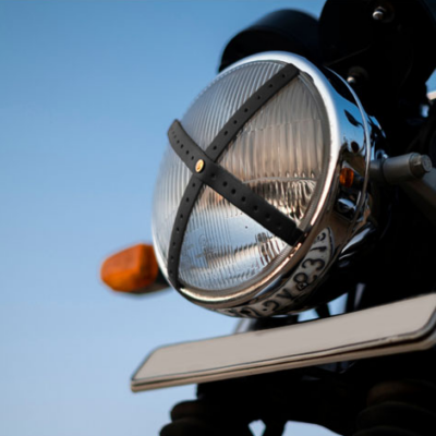 Decorazione faro "X" in pelle Trip Machine