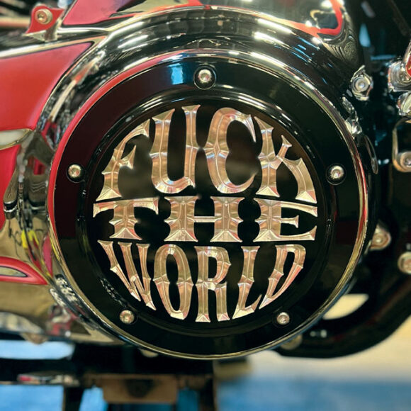 Derby cover Indian Larry "F*ck the world" per H-D - immagine 3
